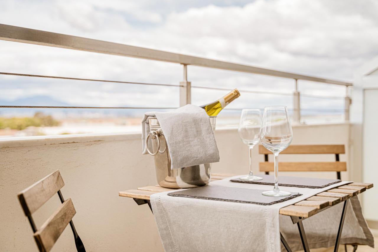 231 Suite Via Roma Cagliari Exterior photo