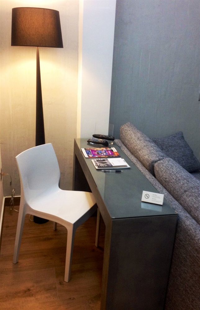 231 Suite Via Roma Cagliari Exterior photo