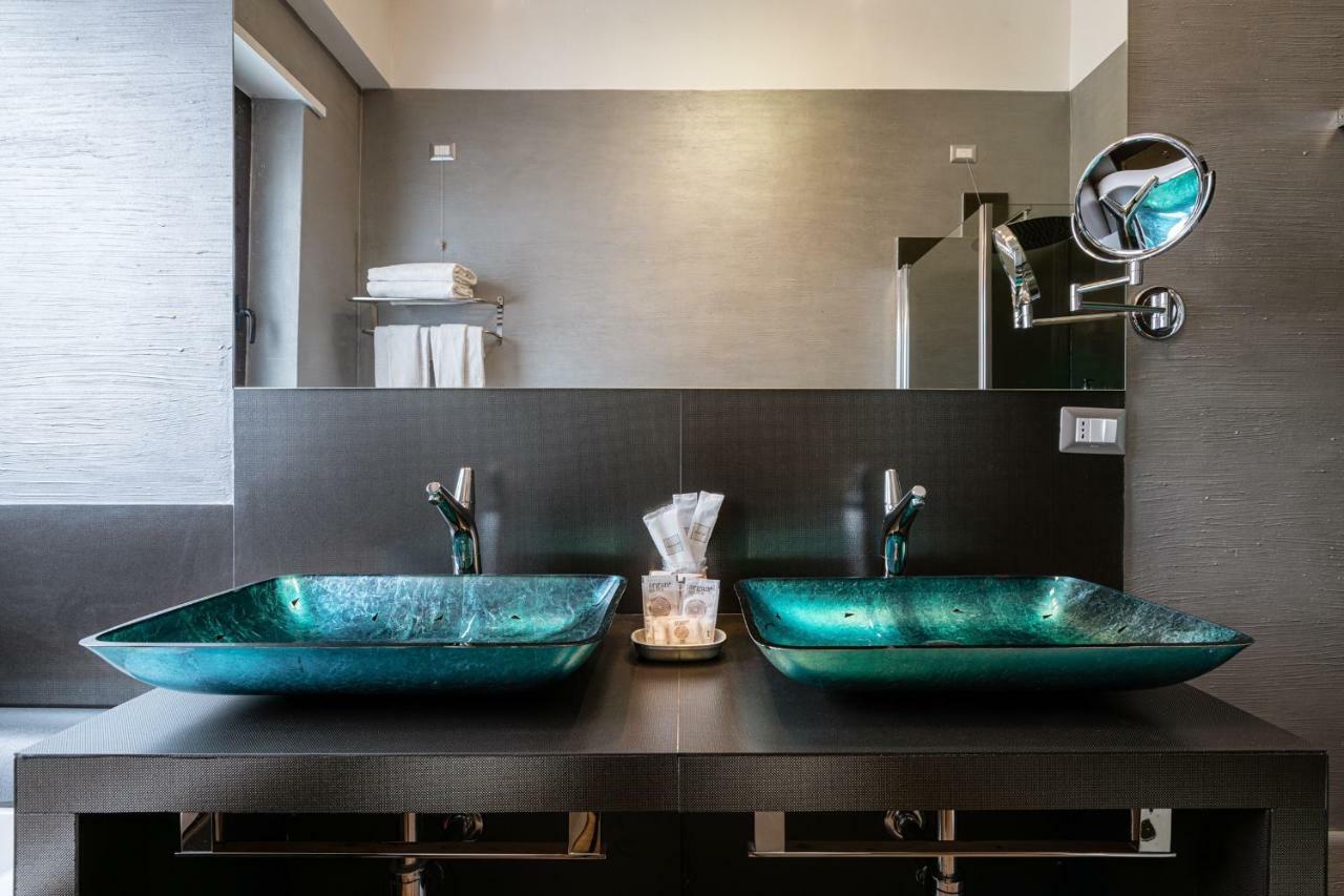 231 Suite Via Roma Cagliari Exterior photo